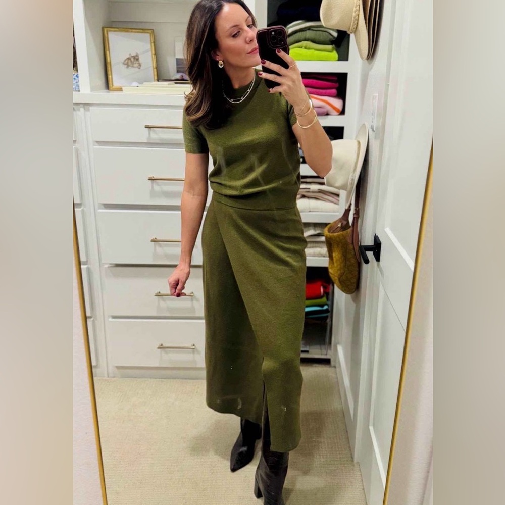 A New Day women’s wrap column mid skirt new in Olive size small
